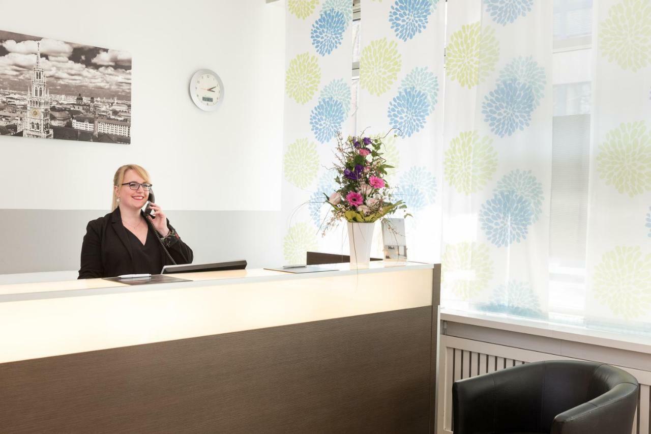 Hotel Dolomit München